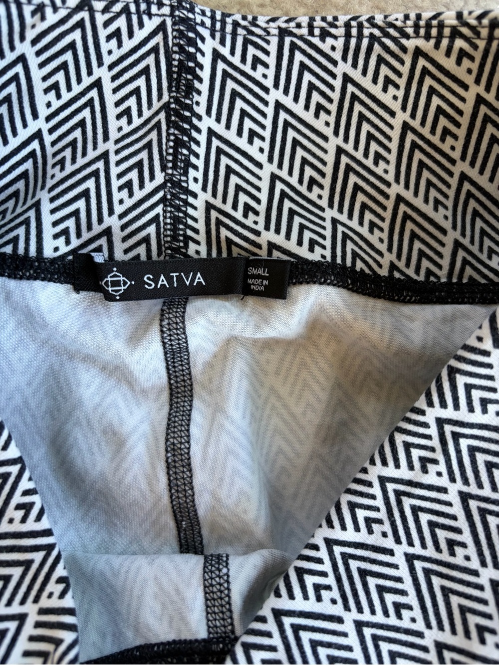 Satva Citta Organic Cotton Geometric Chevron High Waist Yoga Leggings Small S
